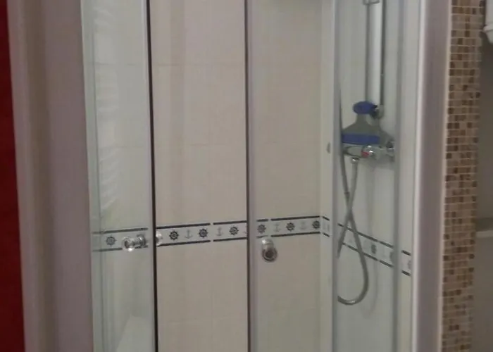 Confortable 2 Pièces Calme à 200 M Wifi Apartamento