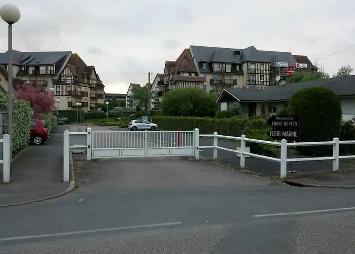 Confortable 2 Pièces Calme à 200 M Wifi Apartamento *