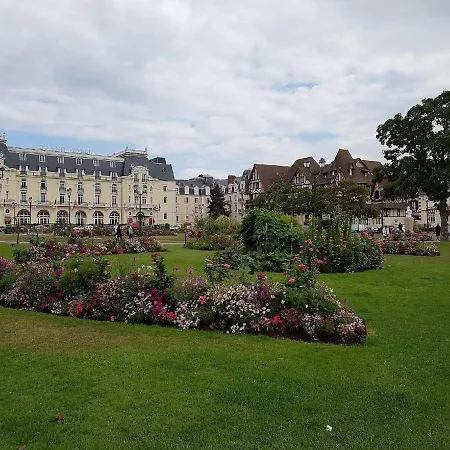 Confortable 2 Pieces Calme A 200 M Wifi