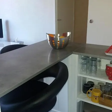 Confortable 2 Pieces Calme A 200 M Wifi Apartmán